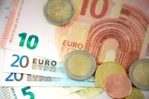 ¿Se puede obtener un préstamo estando fichado por ASNEF?